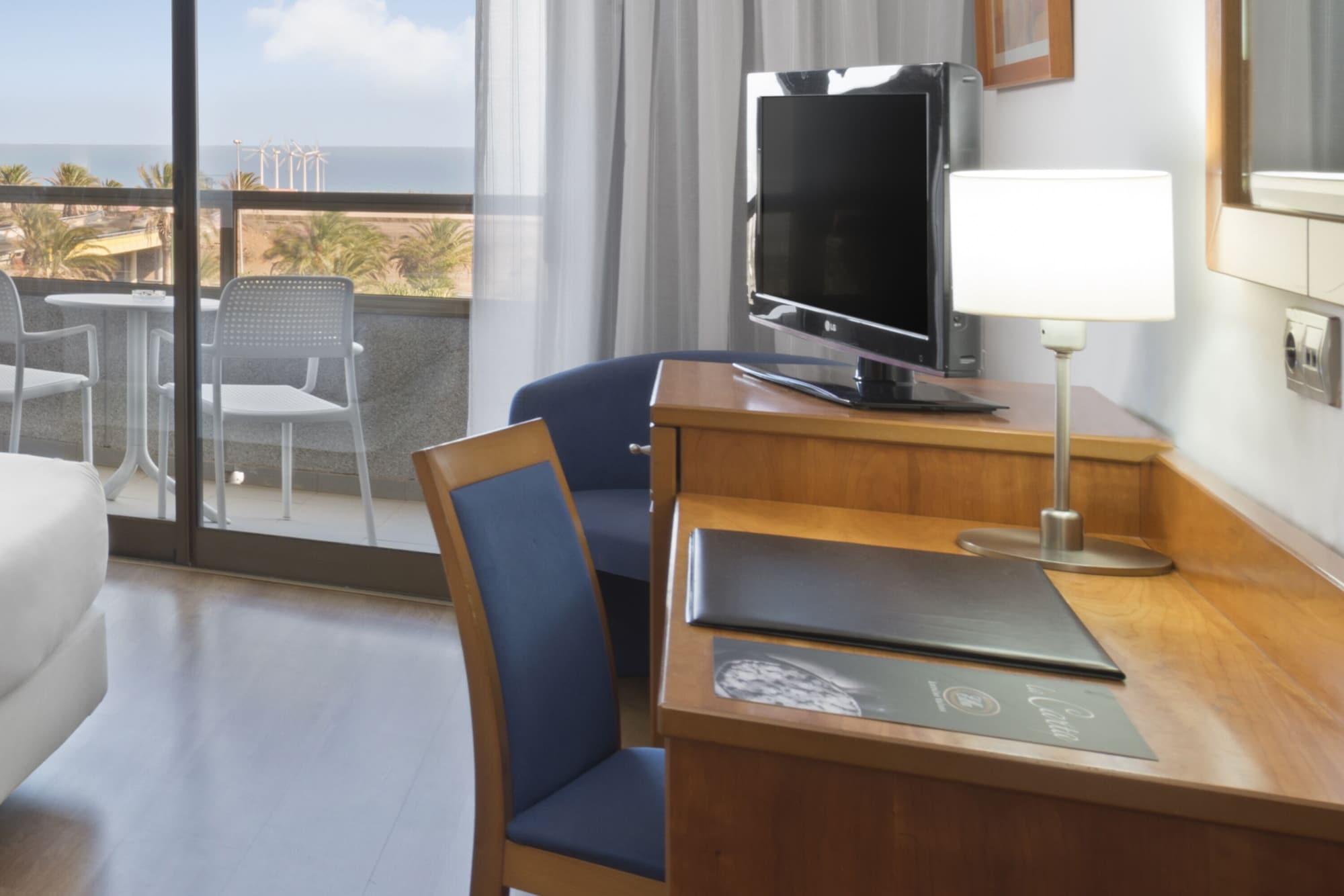 Elba Vecindario Aeropuerto Business & Convention Hotel ภายนอก รูปภาพ
