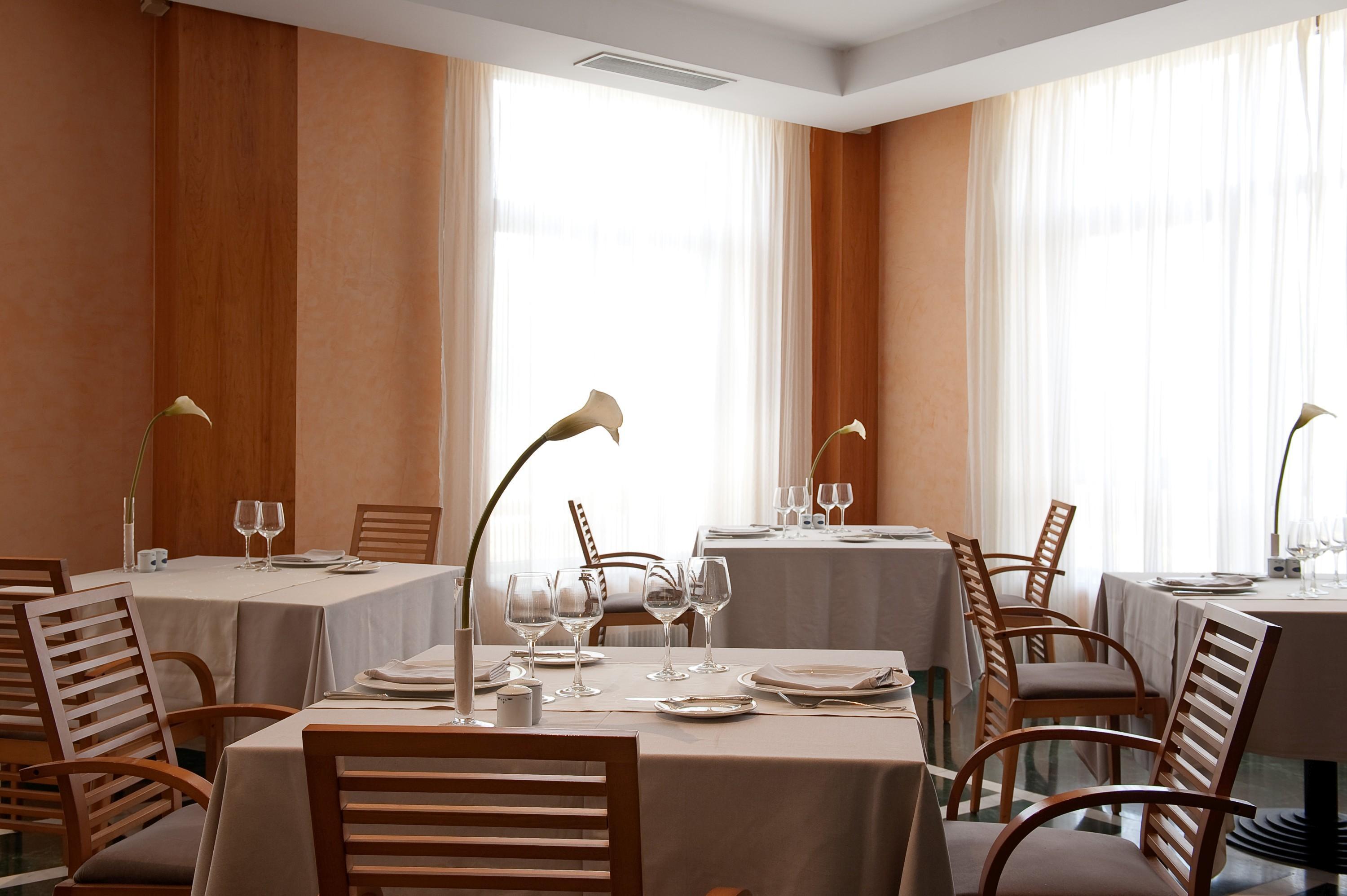 Elba Vecindario Aeropuerto Business & Convention Hotel ภายนอก รูปภาพ