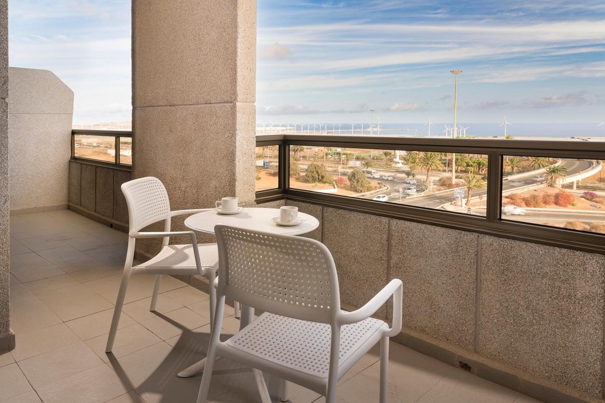 Elba Vecindario Aeropuerto Business & Convention Hotel ภายนอก รูปภาพ