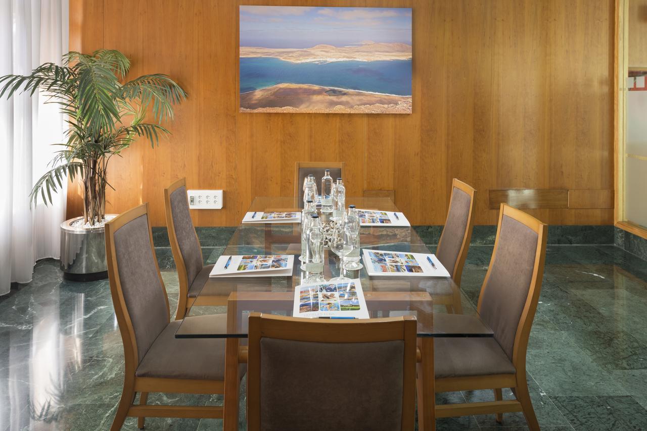 Elba Vecindario Aeropuerto Business & Convention Hotel ภายนอก รูปภาพ